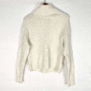 UGG Lylah Roll Neck Sweater Alpaca‎ Wool Blend White Size XS Long Sleeve Knit